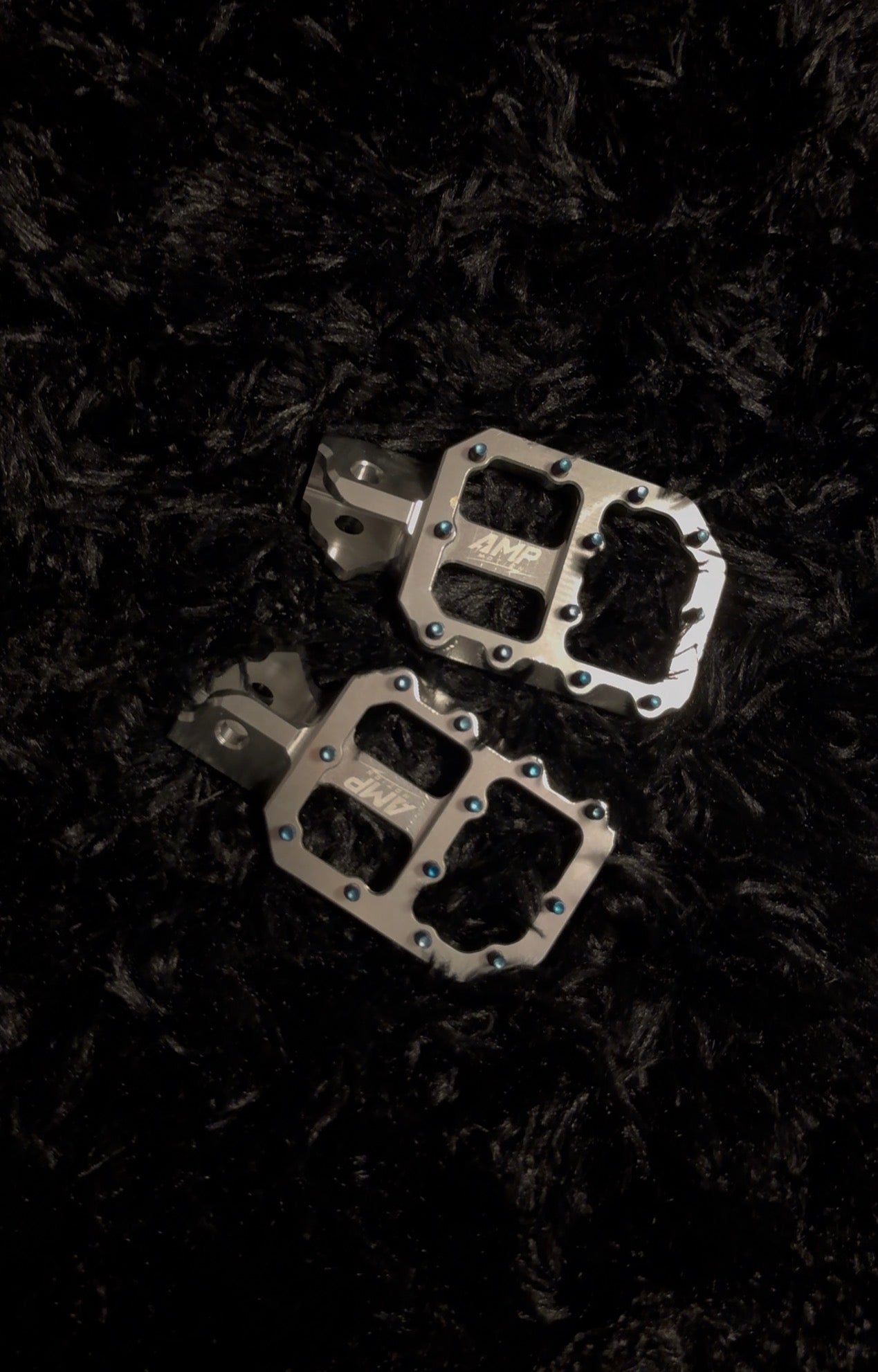 Aluminum pegs